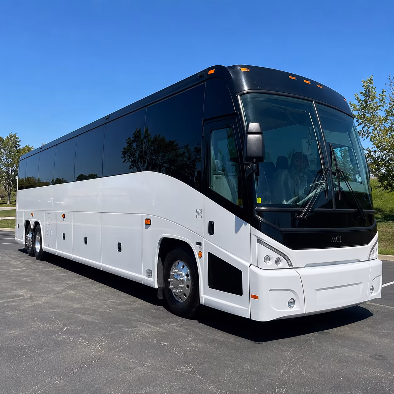 easily book transportation for your next airport transfer 3