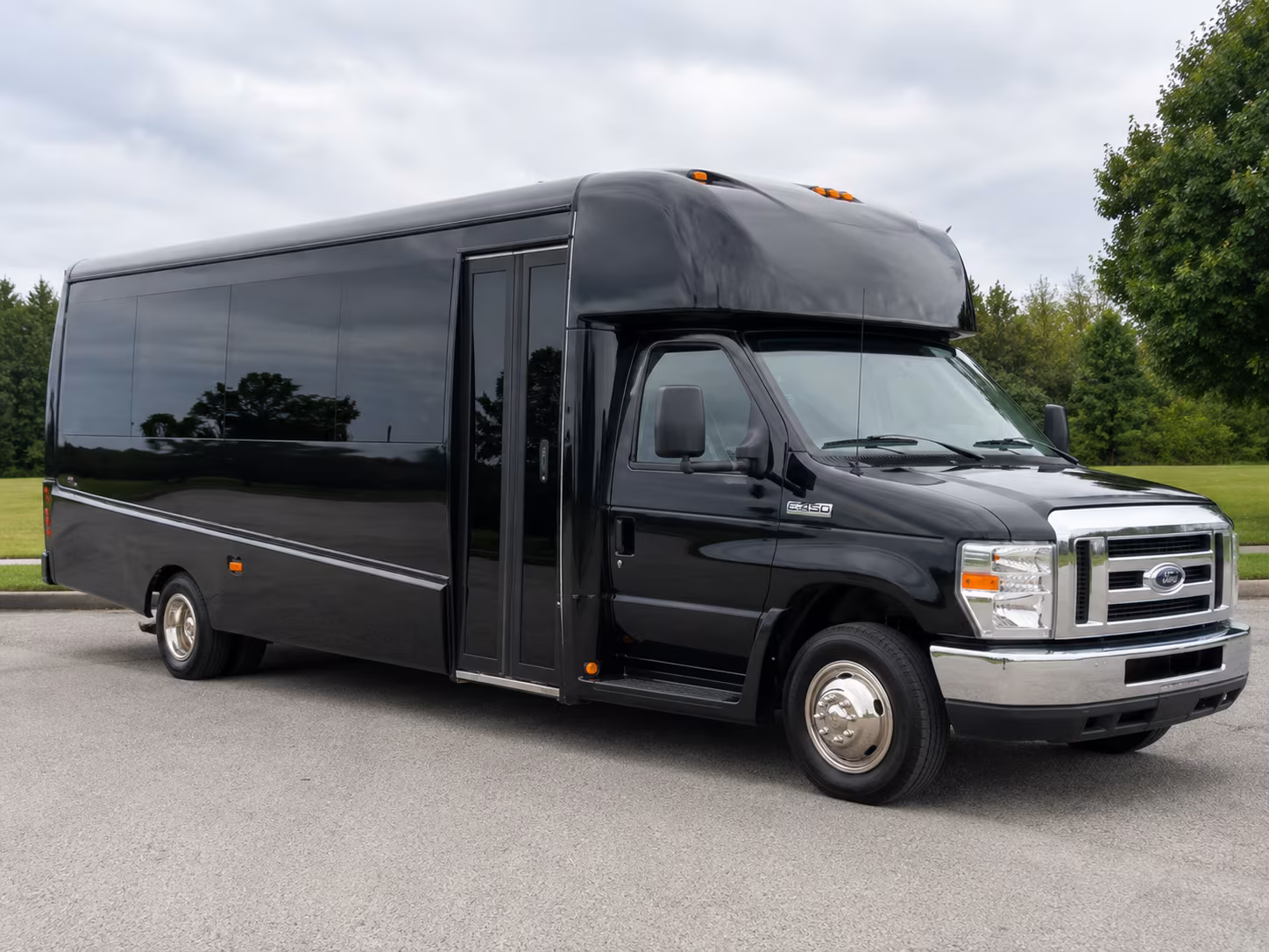 easily book transportation for your next airport transfer 4