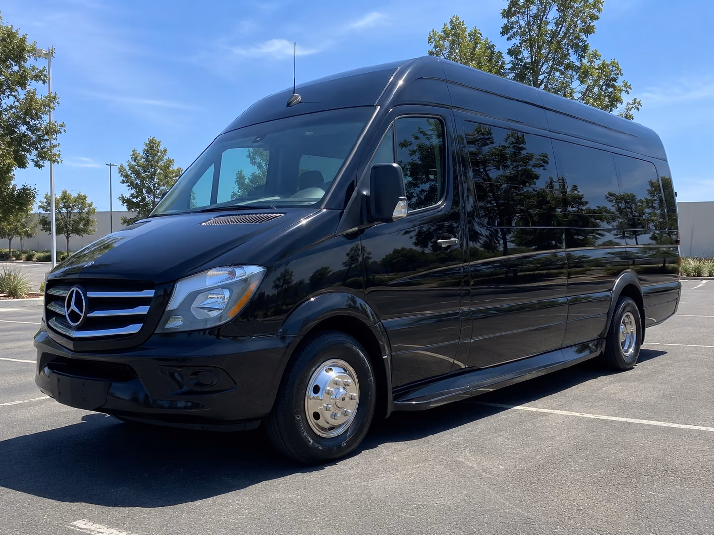 easily book transportation for your next bachelor or bachelorette party 1