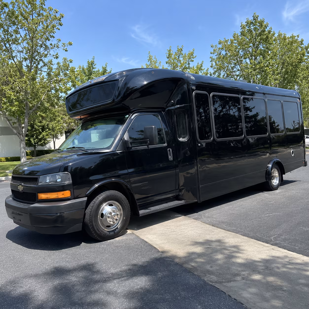 salt lake city 15 passenger party bus